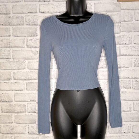 Active Basic Blue Ribbed Long Sleeve Crop Top Size Small - Picture 1 of 4